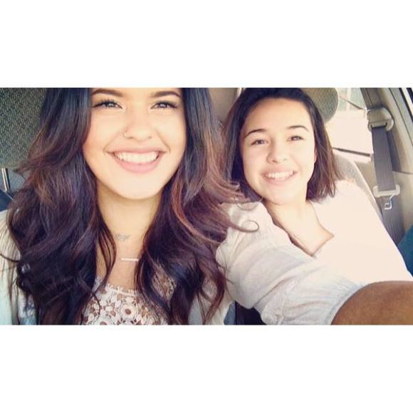 Meet your Posher, Mercedes - Picture 1 of 1